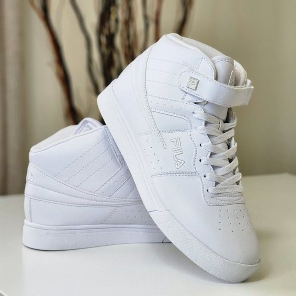 NEW! Men's Fila Vulc 13 Hi-Top Lace Up Basketball Shoes / Size 9.5